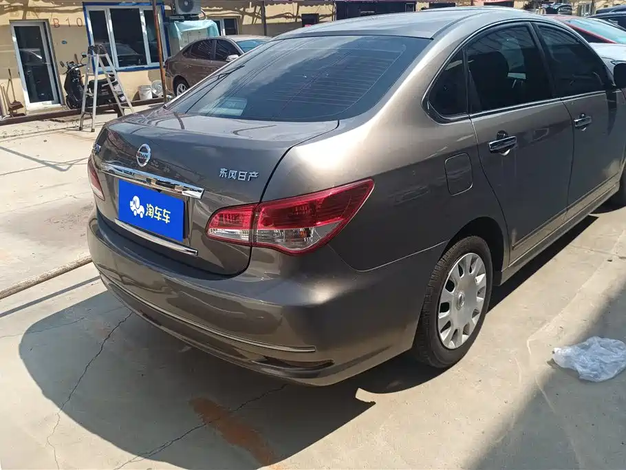 Nissan Sylphy 2012 1.6XE AT Comfort