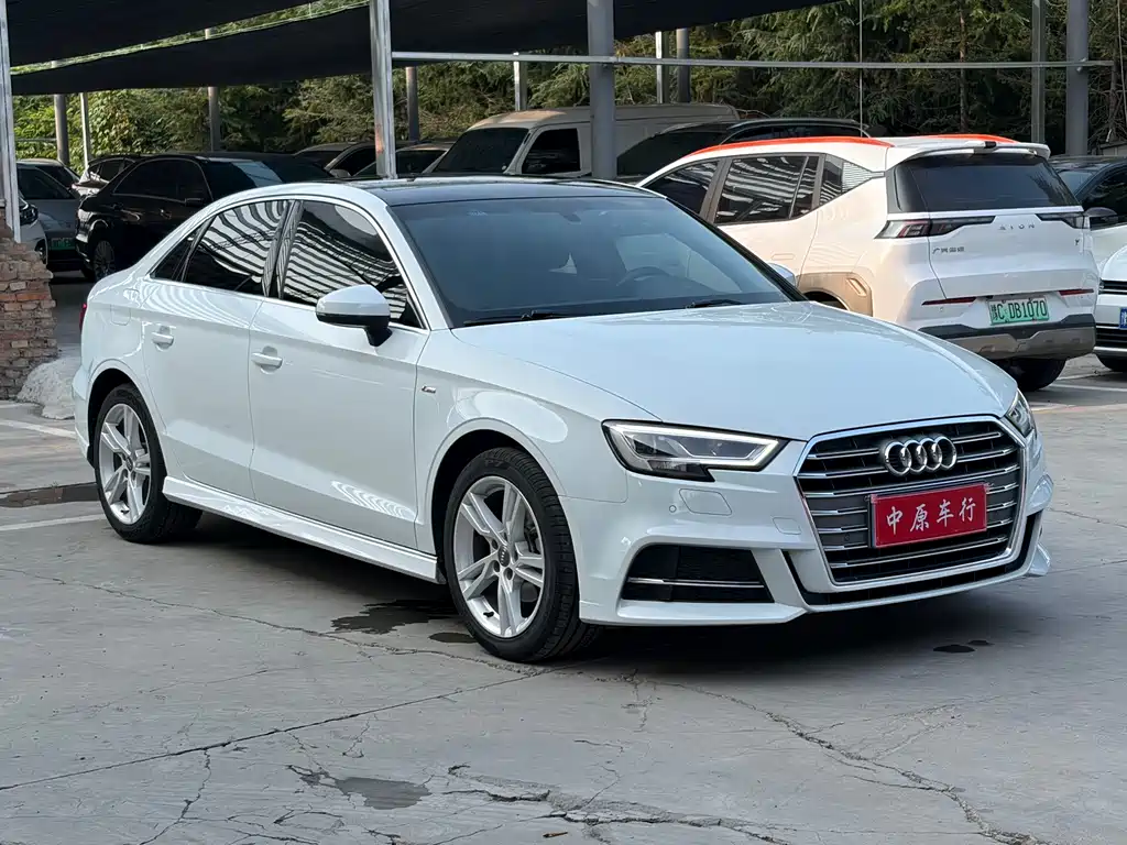 Audi A3 2020 Limousine 35 TFSI Fashion VI