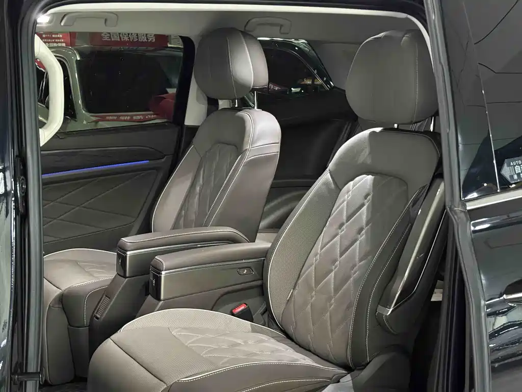 Volkswagen Viloran 2023 380TSI Flagship