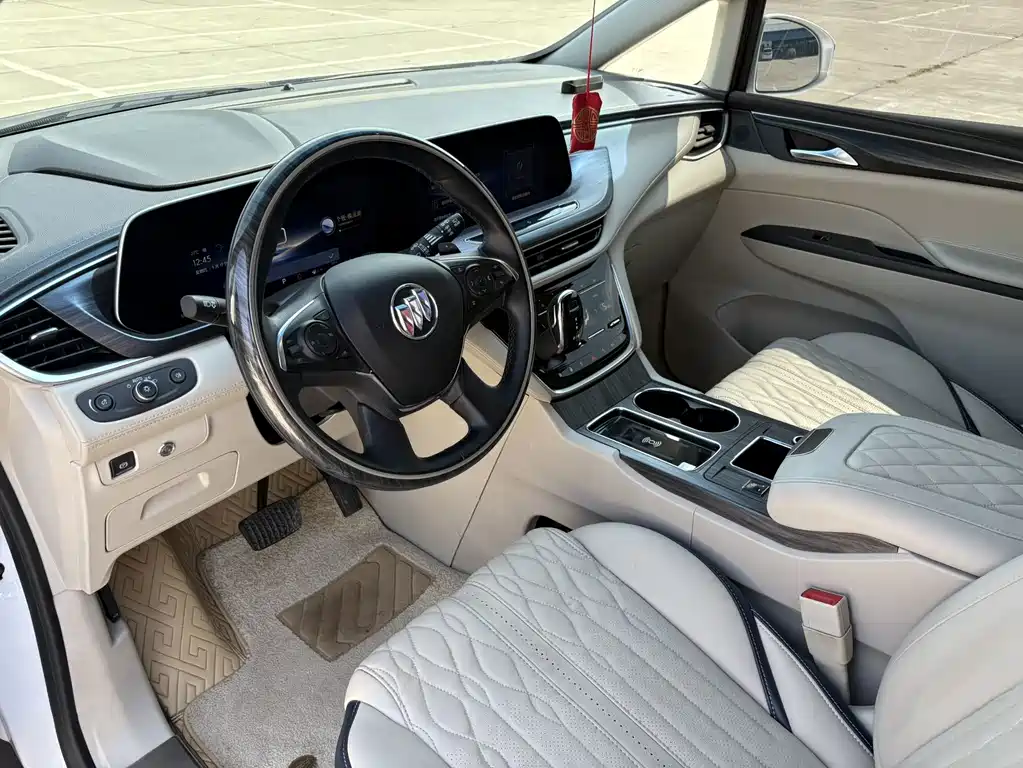 Buick GL8 — миниатюра 9