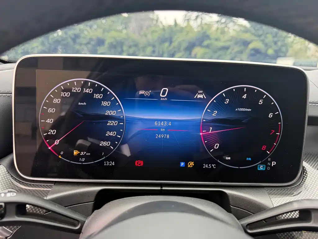 Mercedes-Benz C-Class — миниатюра 18