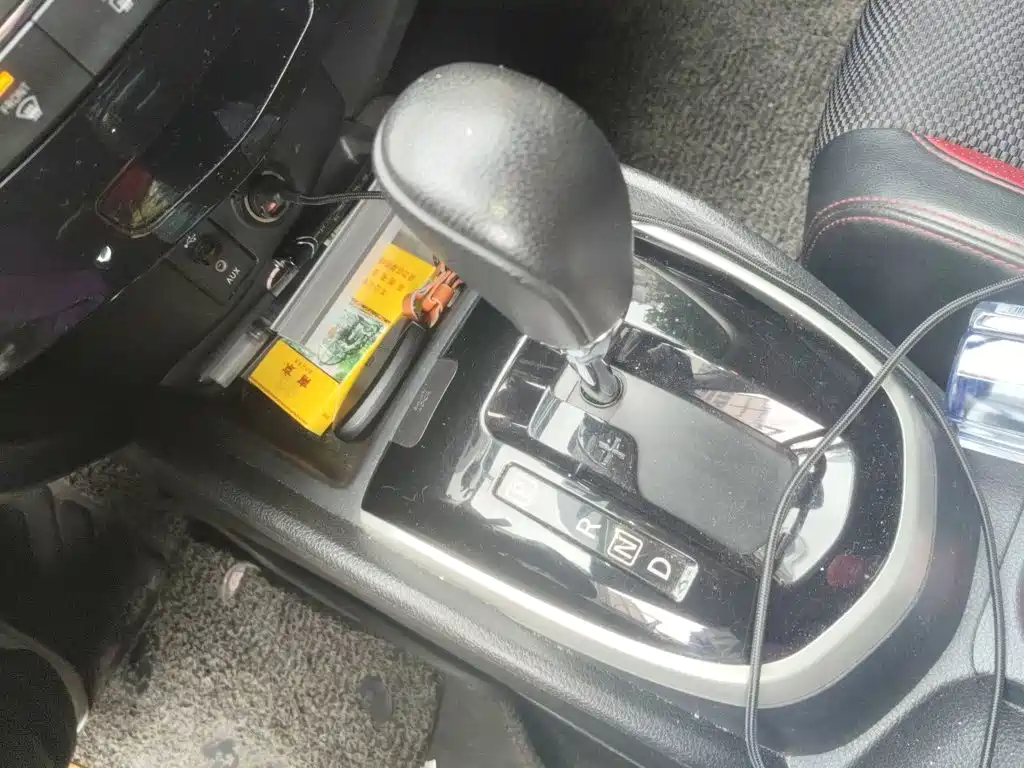 Nissan Qashqai — миниатюра 17