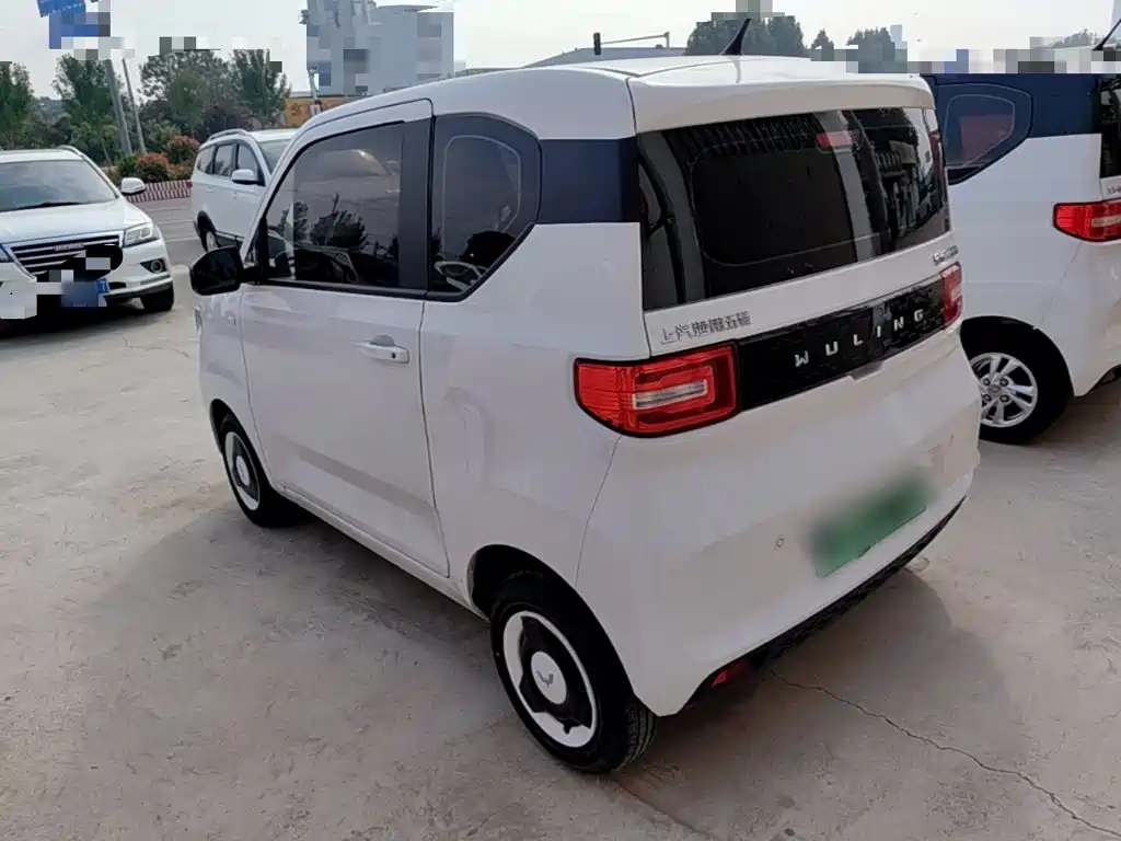 Wuling MINIEV — миниатюра 5