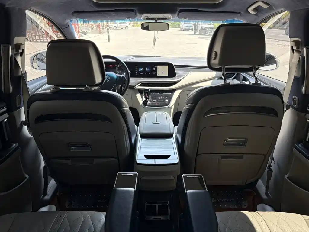 Buick GL8 — миниатюра 15