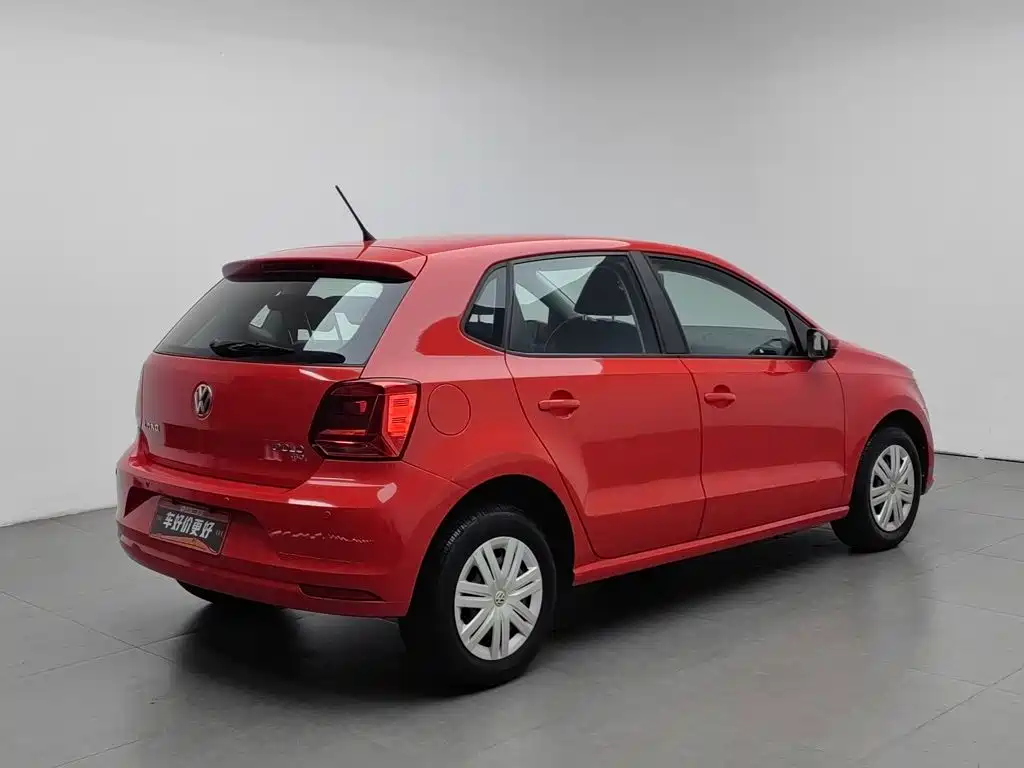 Volkswagen Polo — миниатюра 2