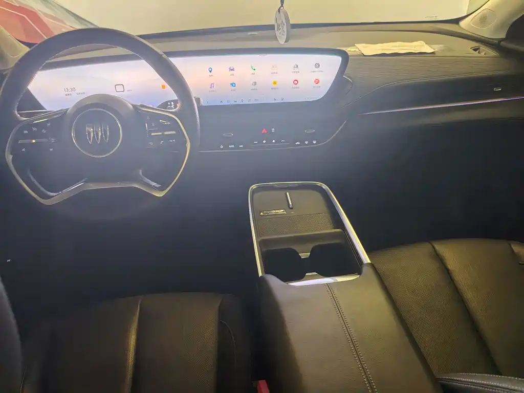 Buick LaCrosse — миниатюра 26