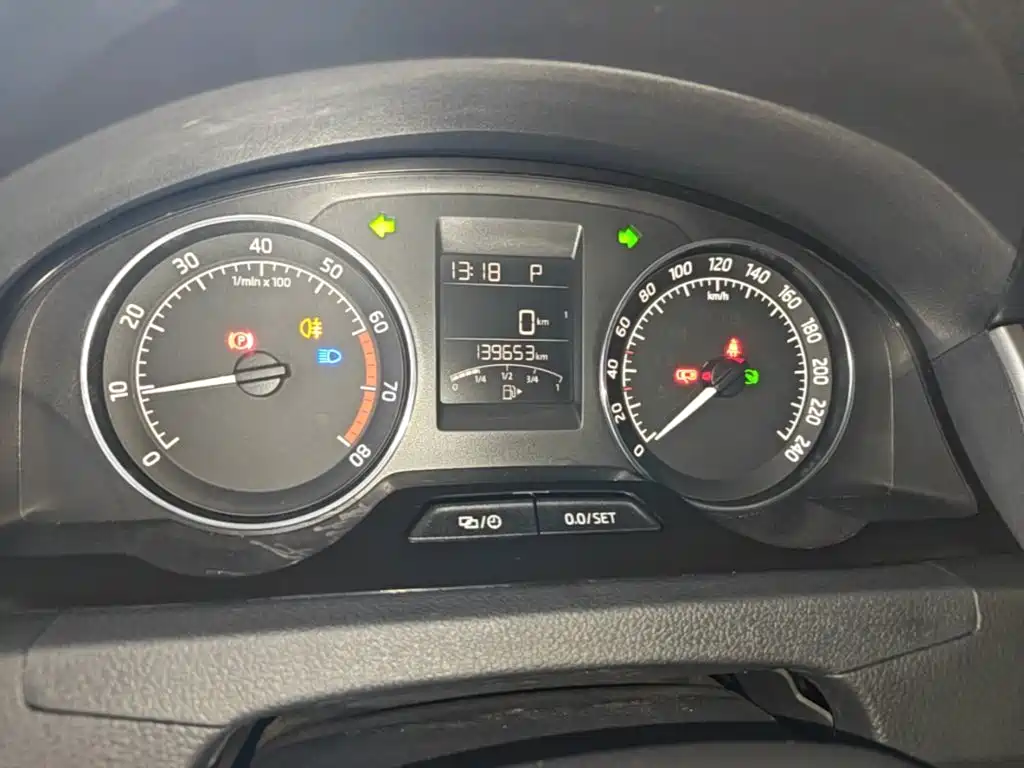 Skoda Rapid Spaceback — миниатюра 12