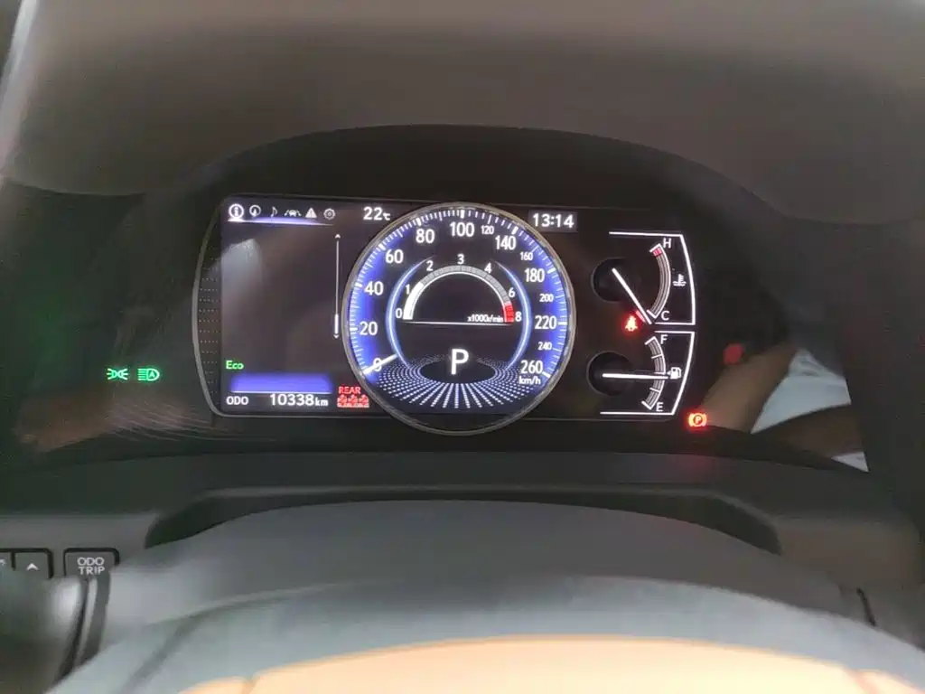 Lexus ES — миниатюра 12