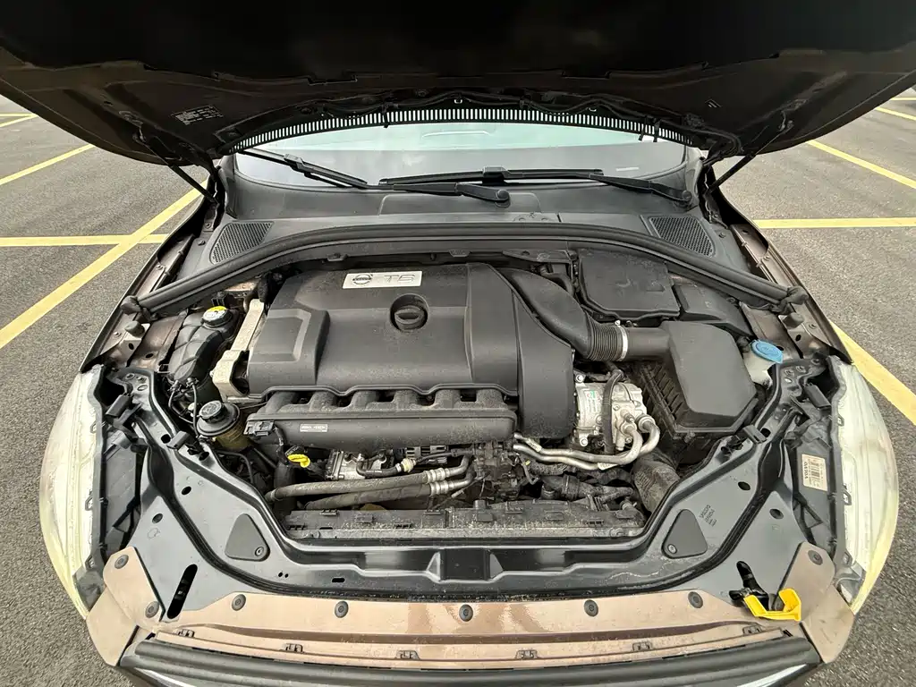 Volvo XC60 (Import) — миниатюра 29