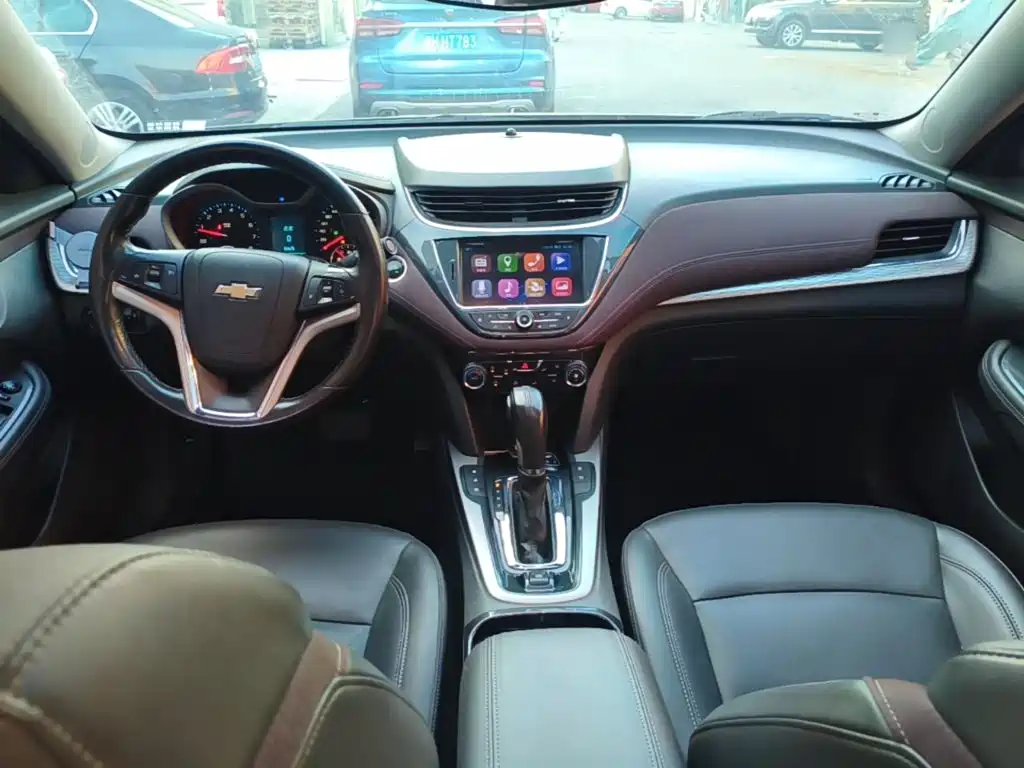 Chevrolet Malibu — миниатюра 10