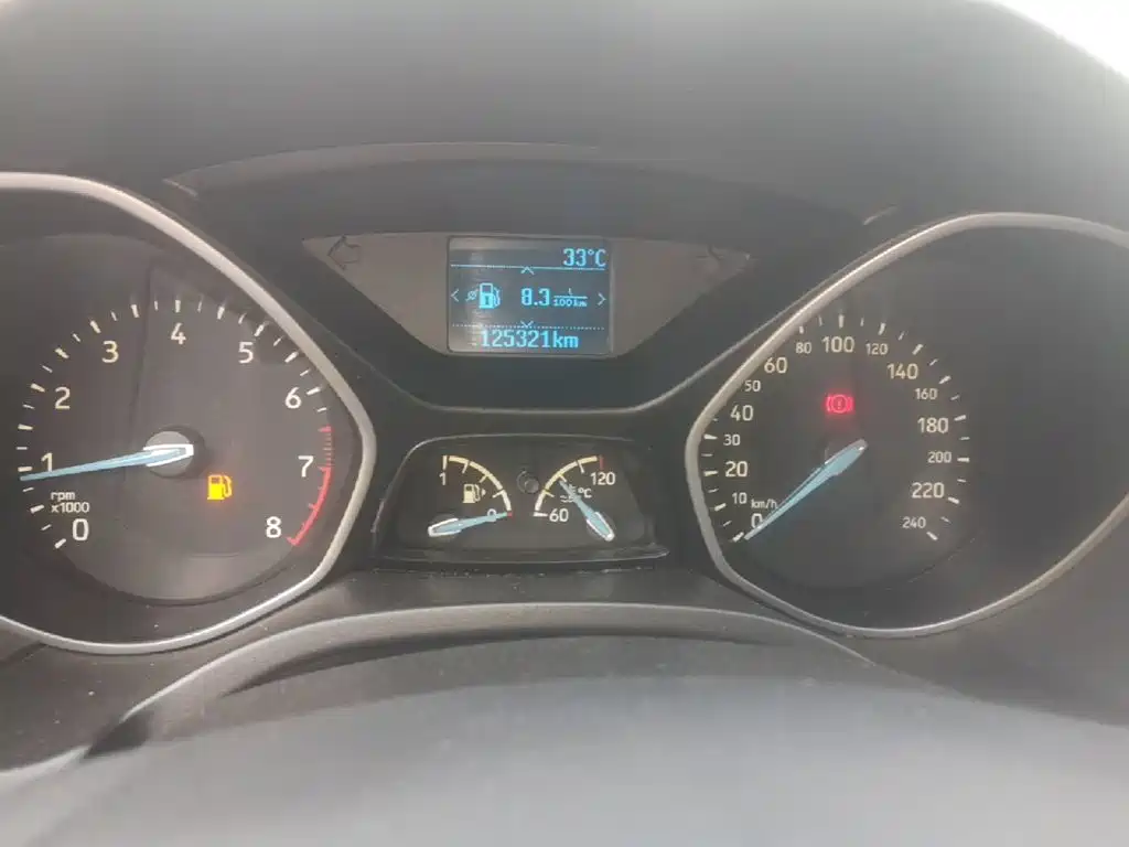 Ford Focus — миниатюра 12