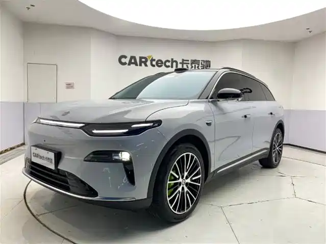 ZERO-RUNNING CAR ZERO RUN C11 2025