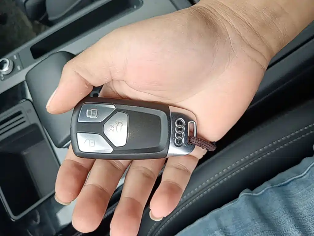 Audi Q5L — миниатюра 9