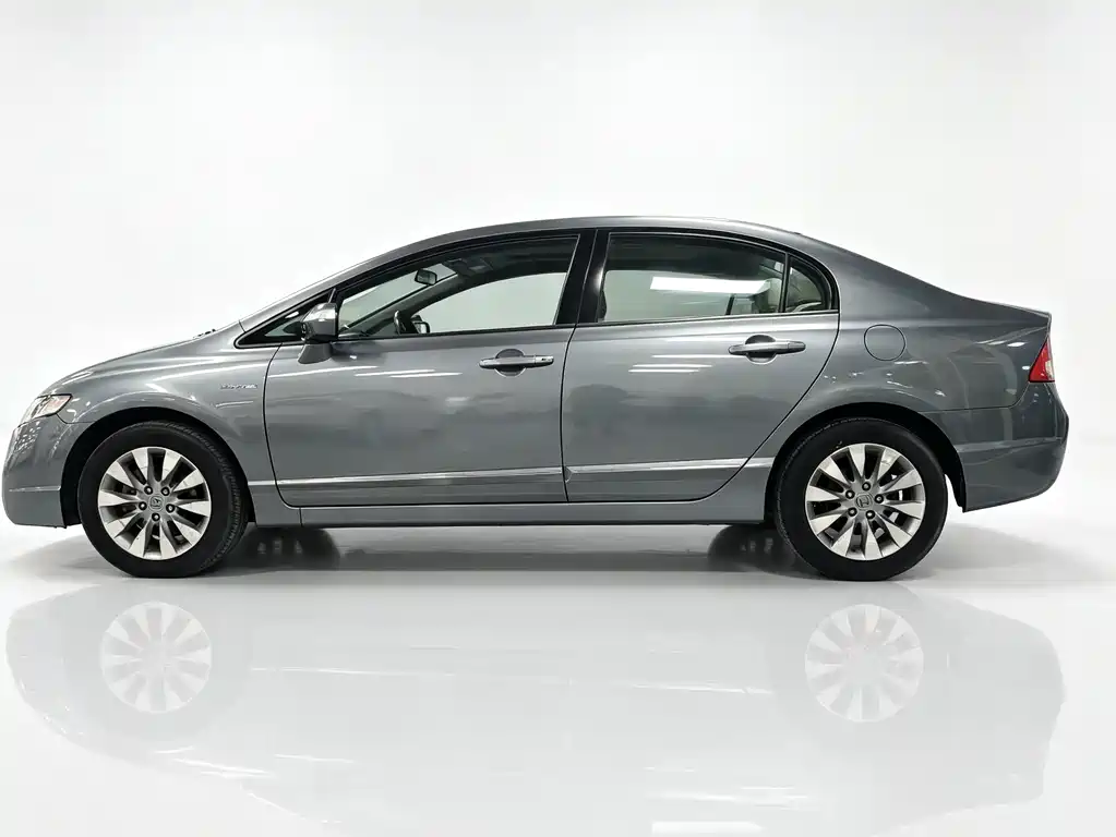 Honda Civic — миниатюра 4
