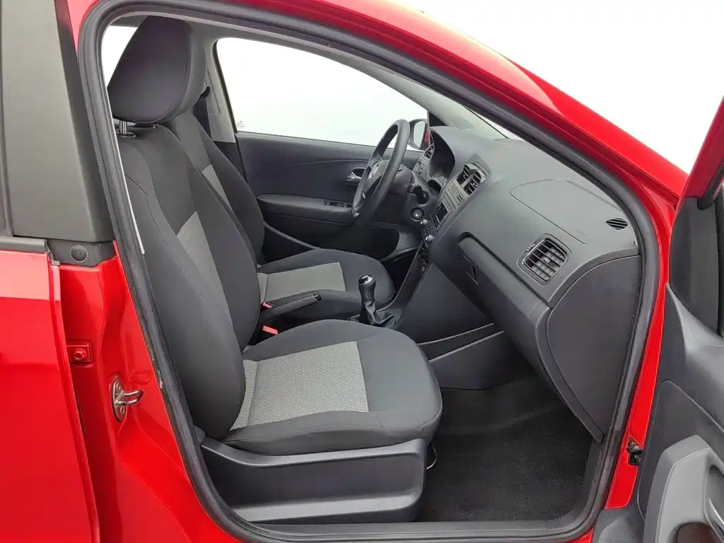 Volkswagen Polo — миниатюра 23
