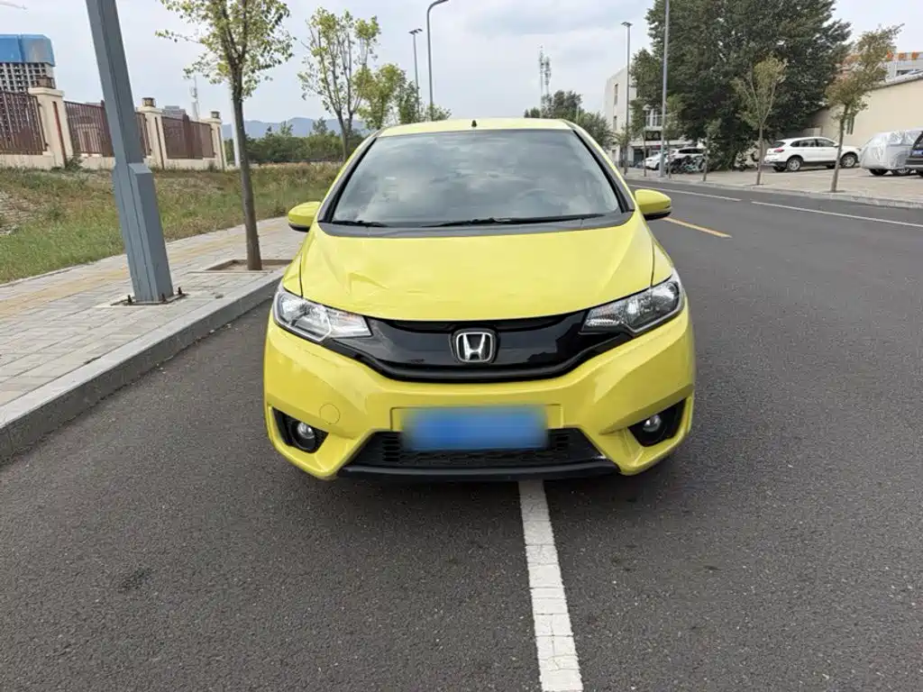 Honda Fit — миниатюра 26