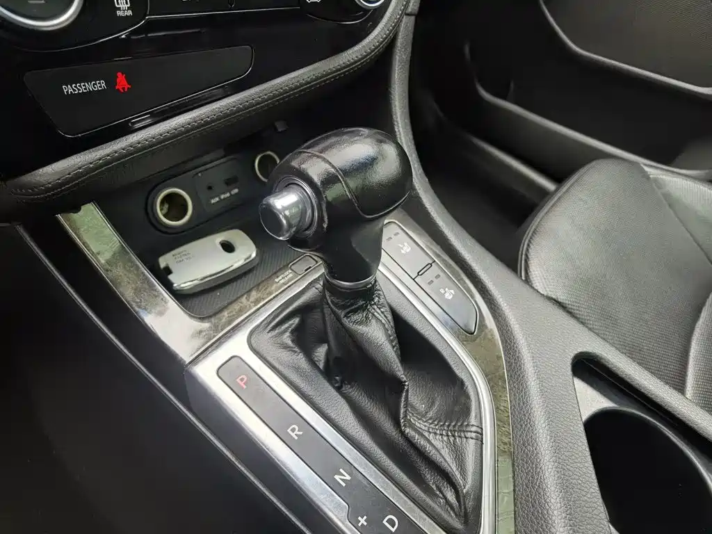 Kia K5 — миниатюра 13