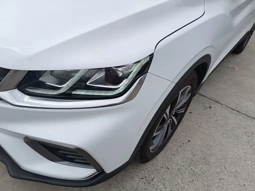 Geely Binyue — миниатюра 24