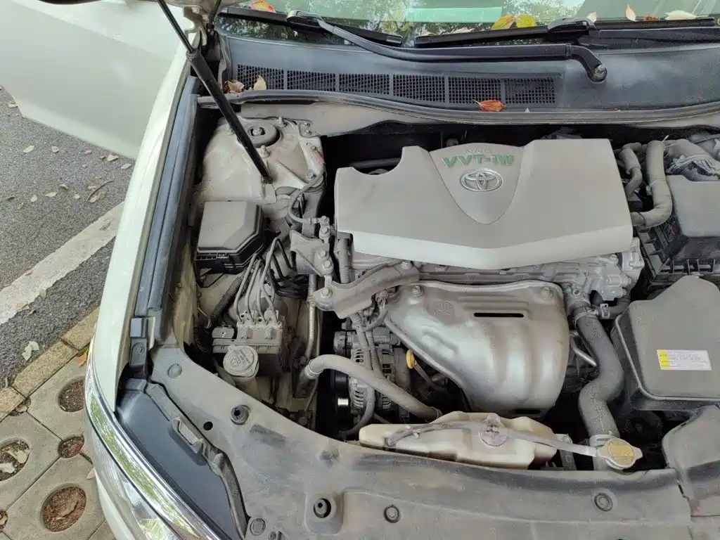 Toyota Camry — миниатюра 20