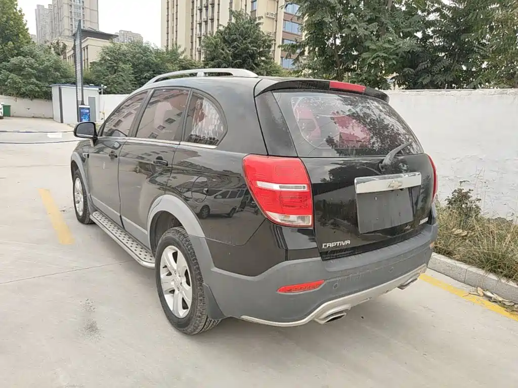 Chevrolet Captiva — миниатюра 5