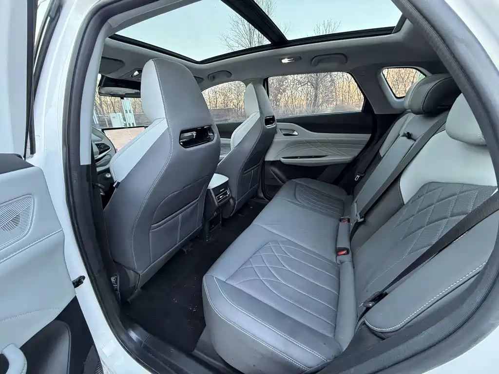 CHANGAN UNI Z NEW ENERGY