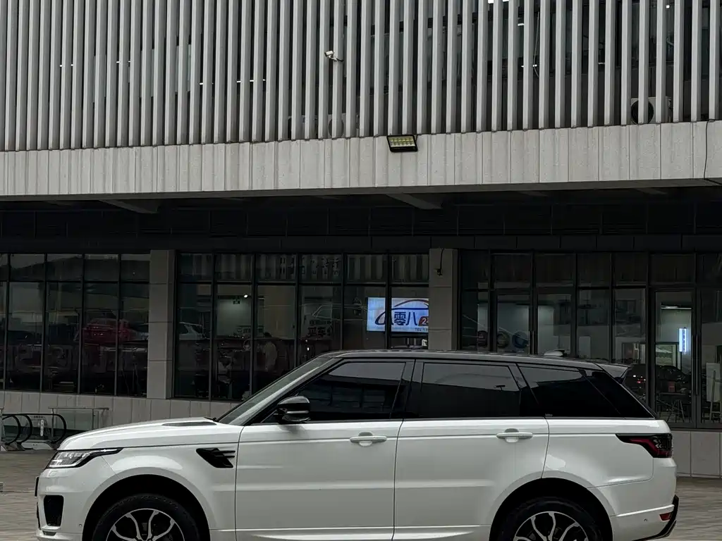 Land Rover Range Rover Sport 2022 3.0 L6