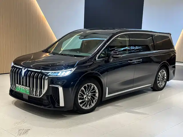 VOYAH LANTU DREAMER 2024