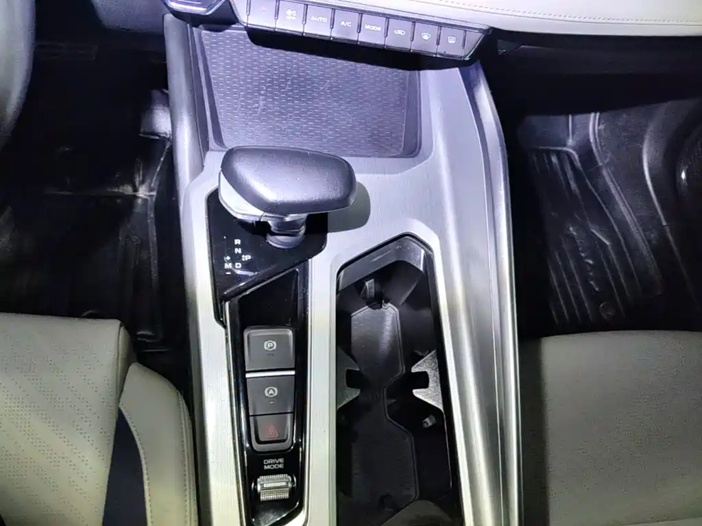 Geely Xingrui — миниатюра 14