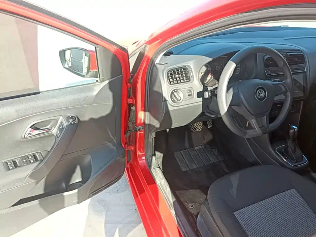 Volkswagen Polo — миниатюра 16