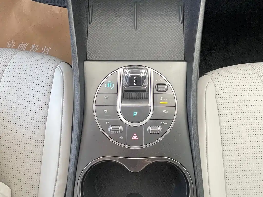 BYD Seal 05 DM-i — миниатюра 9