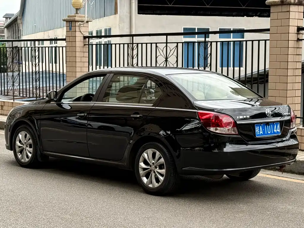 Volkswagen Lavida — миниатюра 3