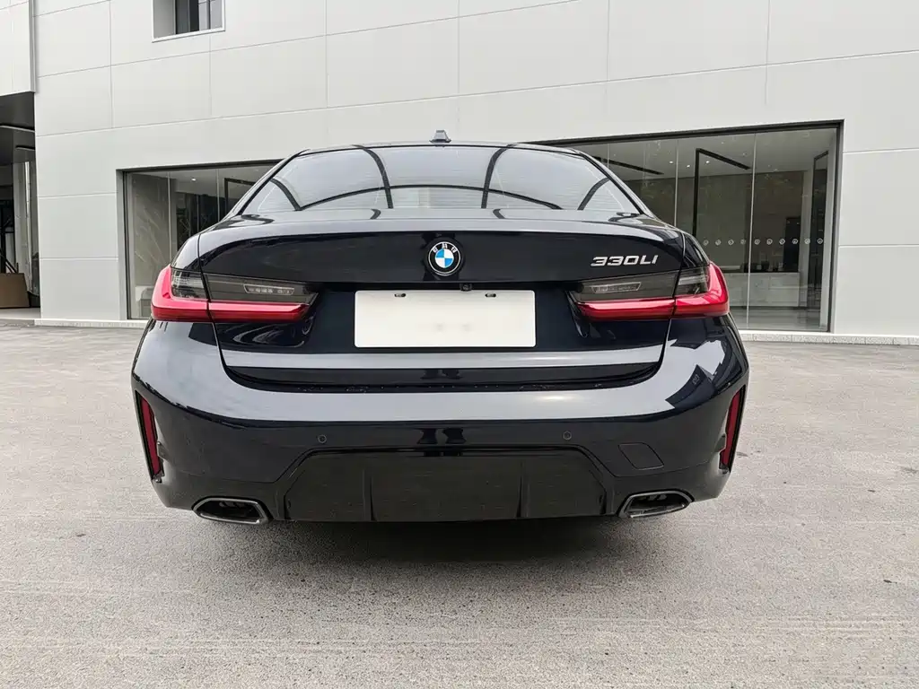 BMW 3 Series — миниатюра 14