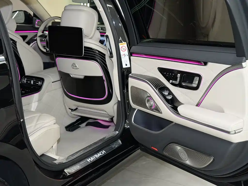 Mercedes-Benz S-Class — миниатюра 35
