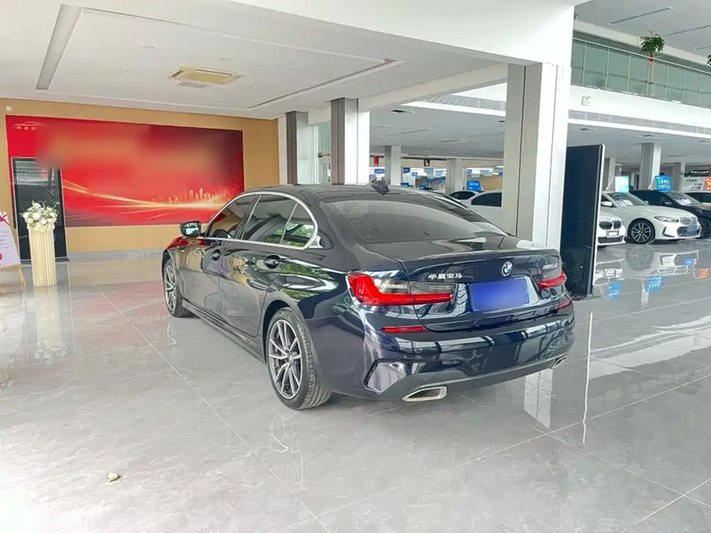 BMW 3 Series 3 2022 325Li M Sport