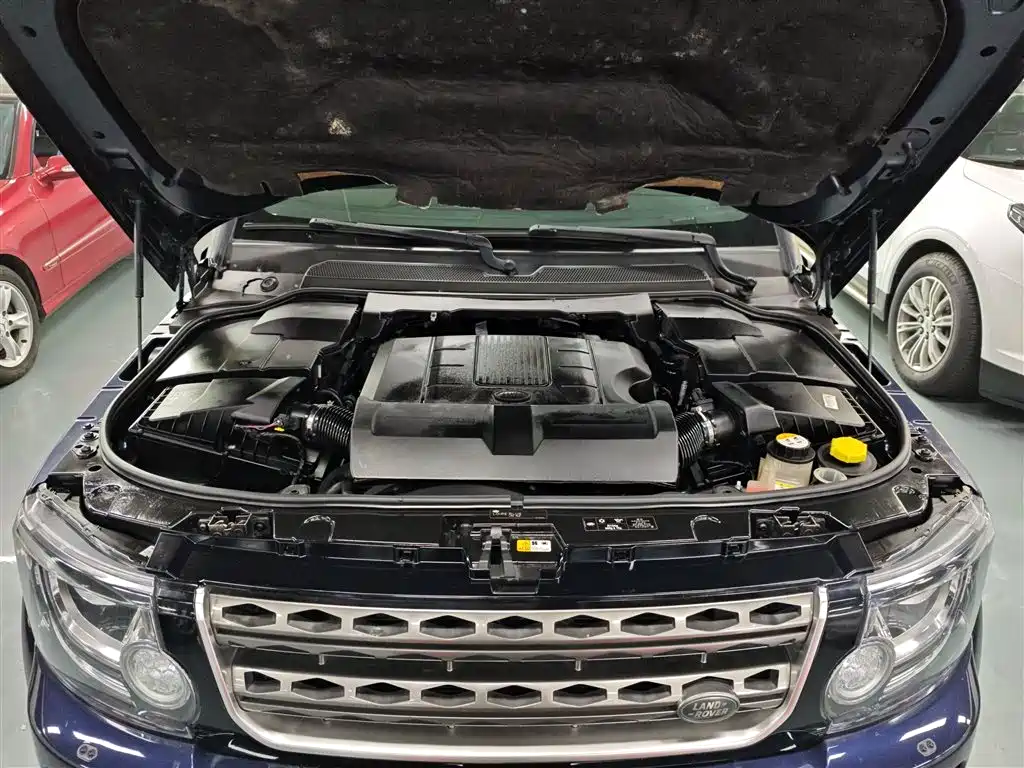 Land Rover Discovery 2016 3.0 SC SE