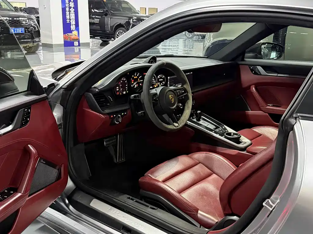 Porsche 911 2020 Carrera 3.0T