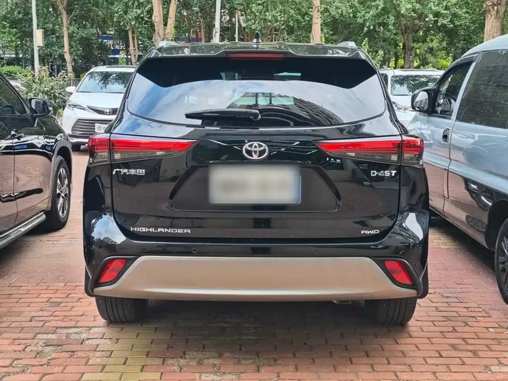Toyota Highlander — миниатюра 13