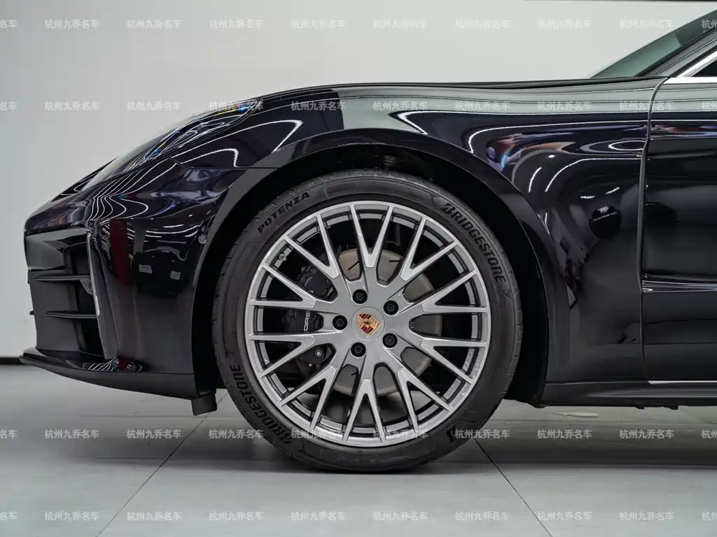 Porsche Panamera 2026 Panamera 4 Executive Long Wheelbase 2.9T