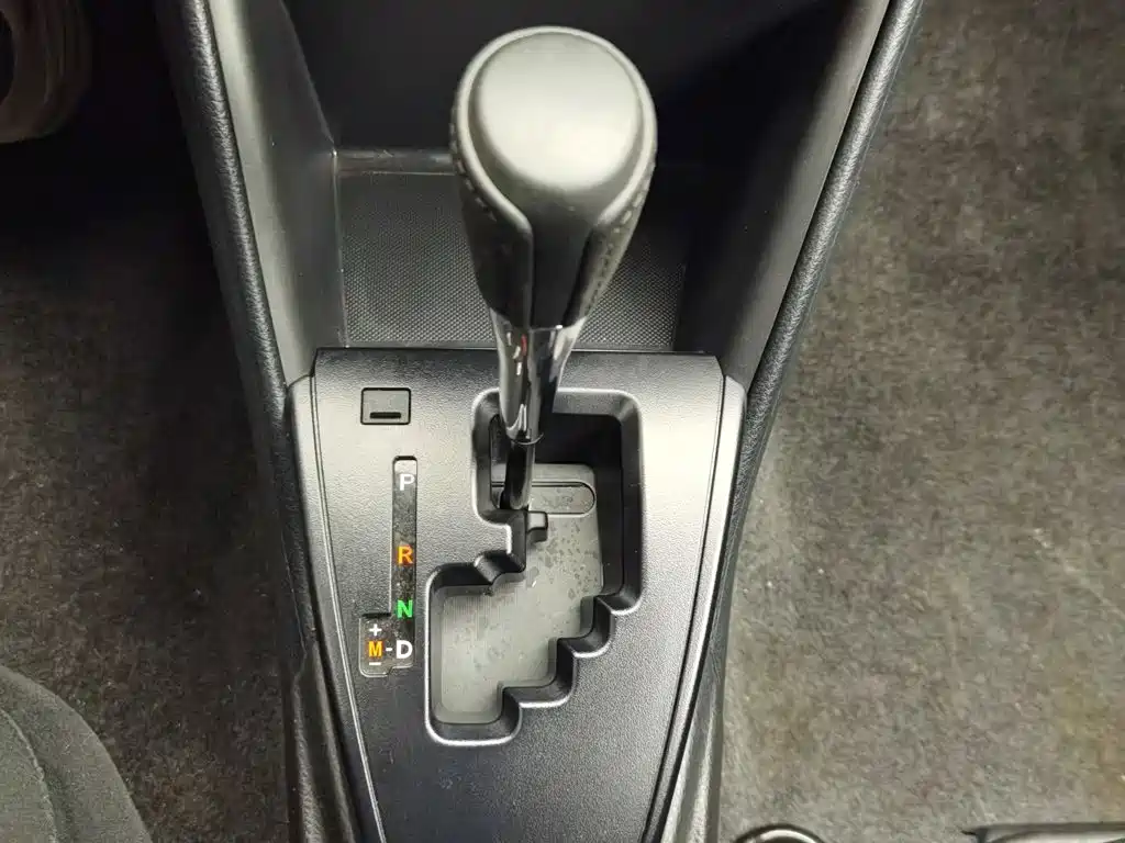 Toyota Yaris L — миниатюра 13