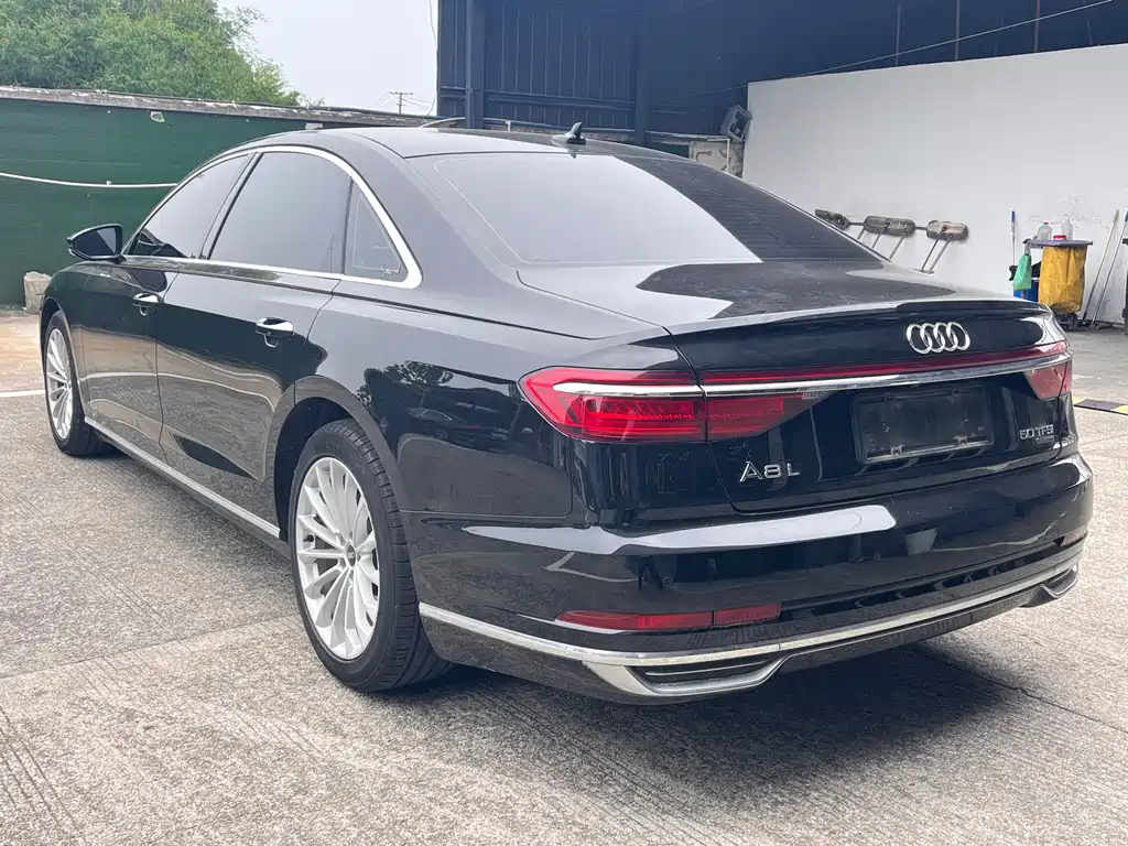 Audi A8 — фотографии объявления, Фото 14