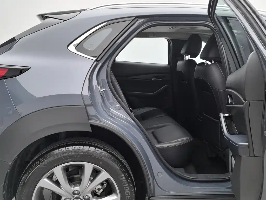 Mazda CX-30 — миниатюра 15