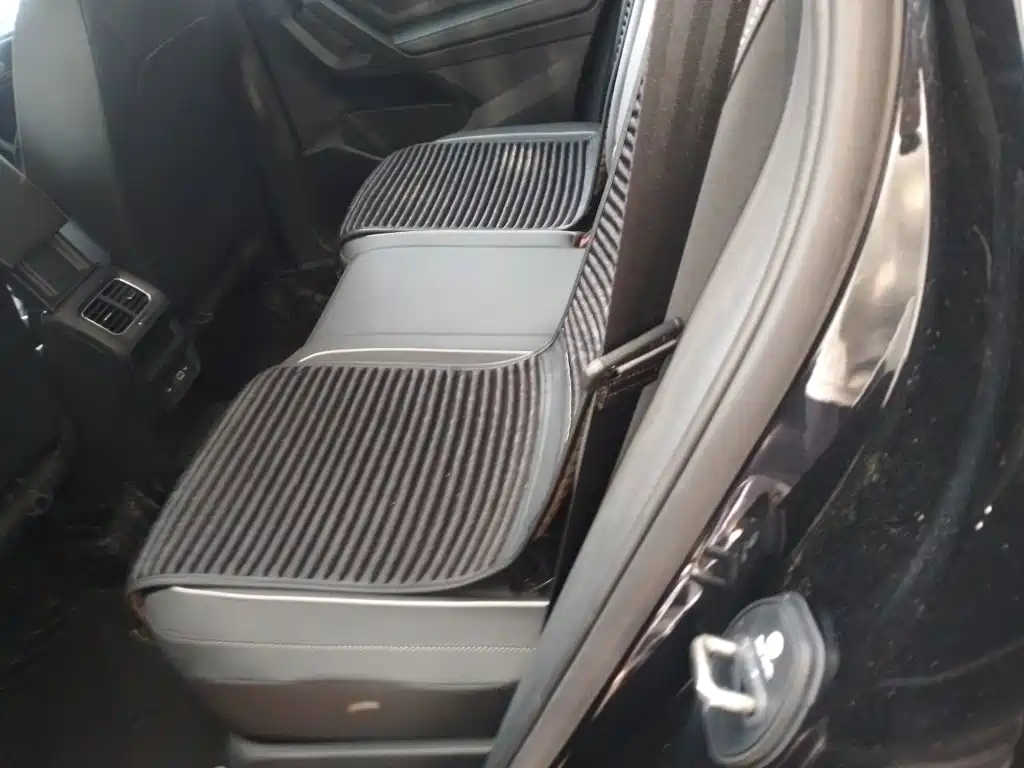 Volkswagen Tiguan L — миниатюра 18