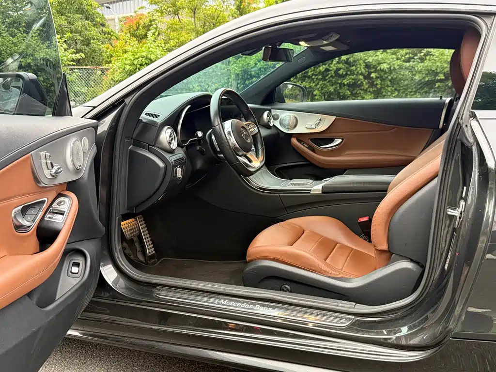 Mercedes-Benz C-Class (Import) — миниатюра 9