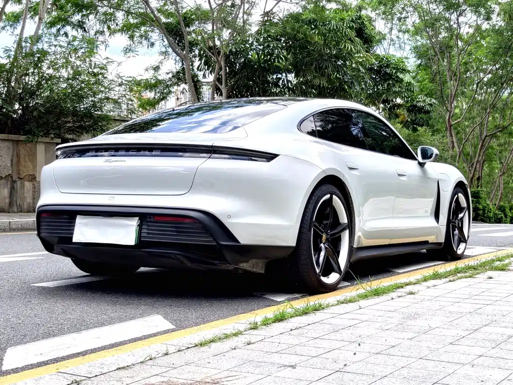 Porsche Taycan 2019 Taycan 4S