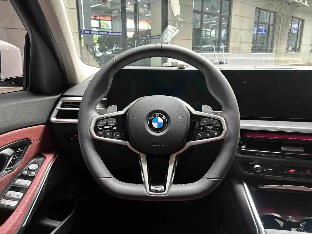 BMW 3 Series — миниатюра 13