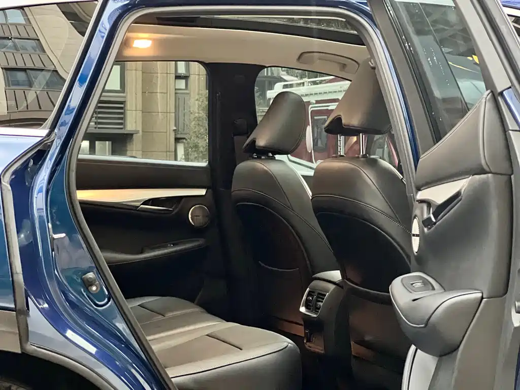 Infiniti QX50 — миниатюра 16