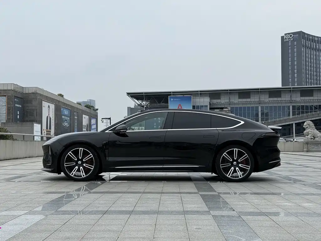 NIO ET9 2025 102kWh