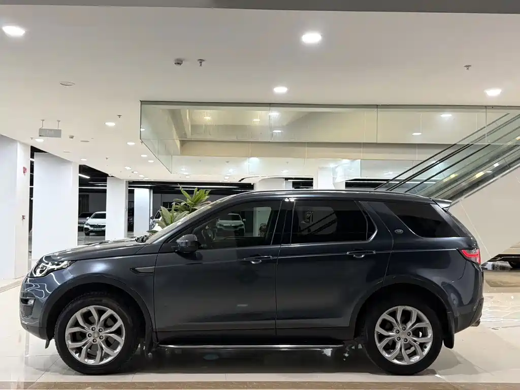 Land Rover Discovery Sport — миниатюра 5