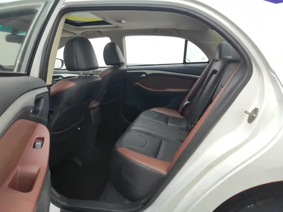 BYD G5 — миниатюра 11