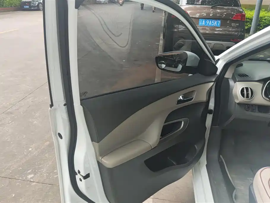 Chevrolet Sail 2015 3 1.5L AMT